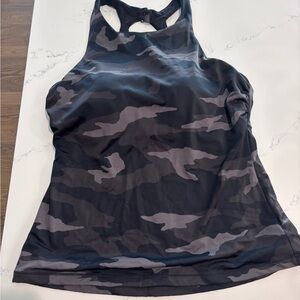 Athleta Black and Gray Camouflage Tank Top
